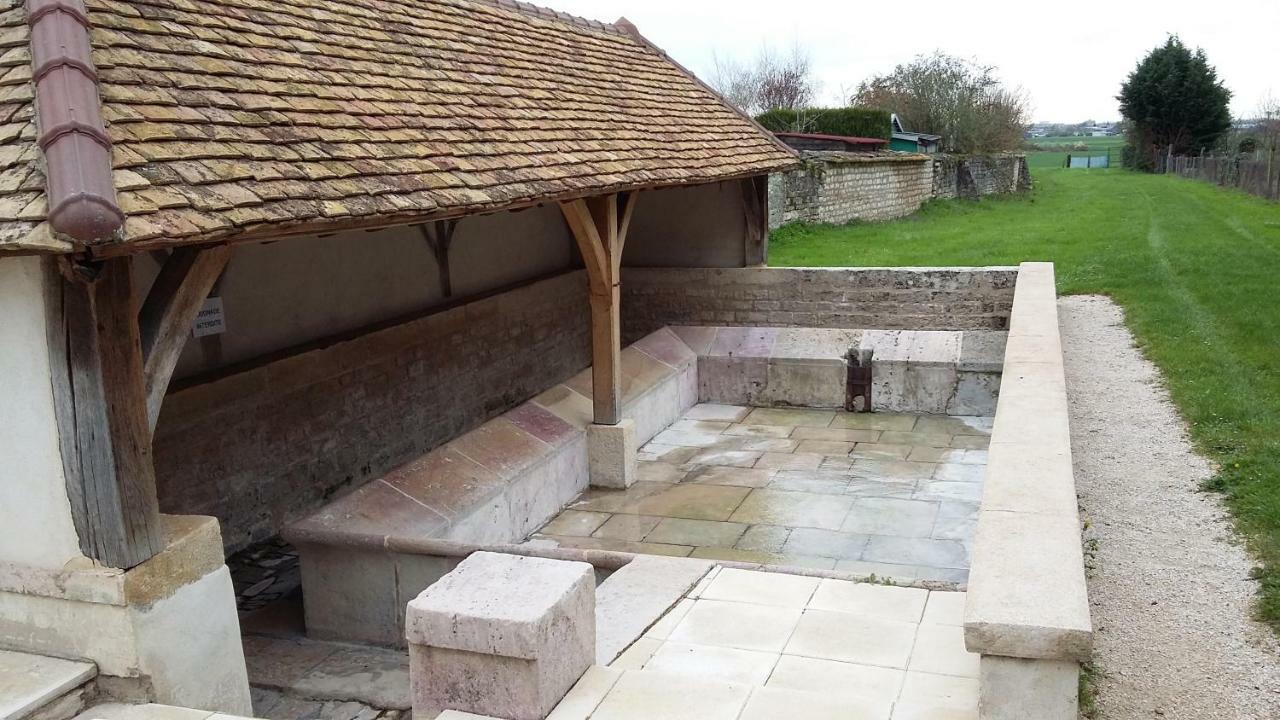 Ferienwohnung La Chagnelotte Farges-les-Chalon Exterior foto